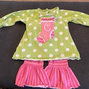 Tic RAC ruffles monogram “c” 2 piece outfit